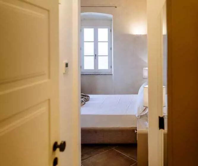 Resort Faro Di Punta Fenaio