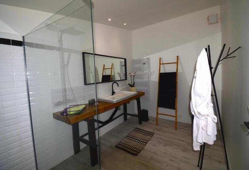 مبيت وإفطار Domaine Shambala   Maison D Hôte En Provence   Piscine Chauffée