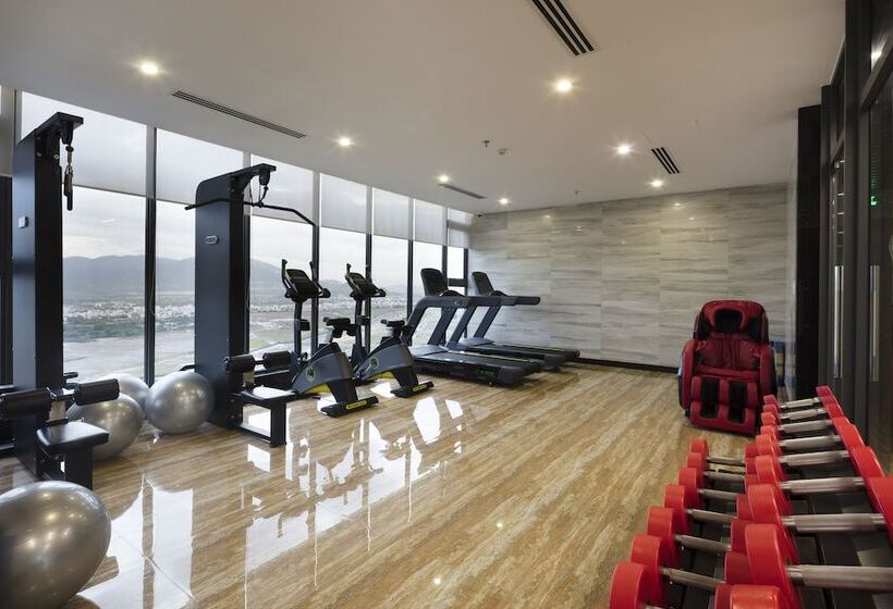 Emerald Bay Hotel & Spa Nha Trang