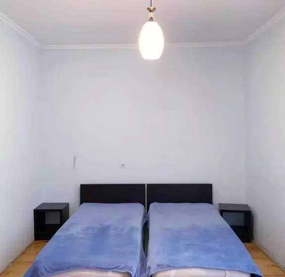 پانسیون Guest House Lela