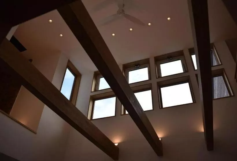 Majatalo Shiretokoserai