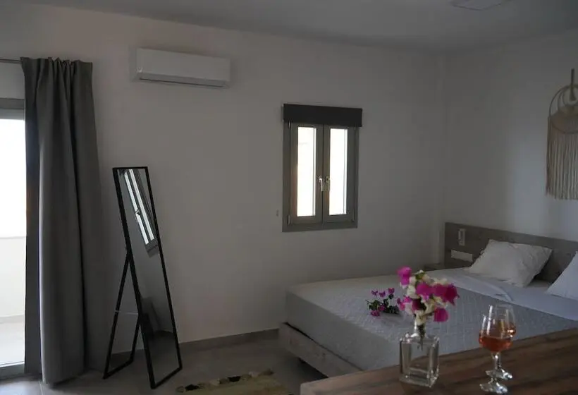 House Of Harmony Suites