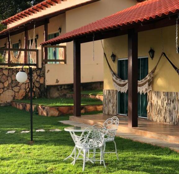 هاستل Pousada Yvanna