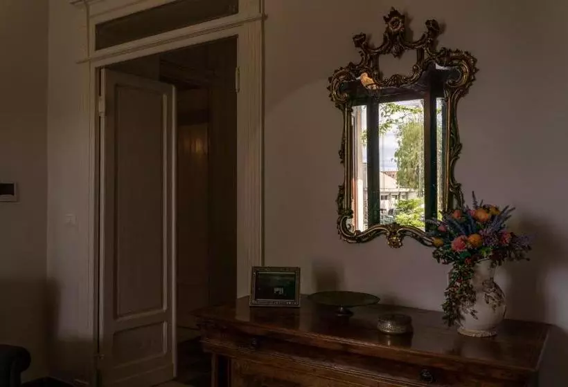 Aamiaismajoitus (B&B) Villa Giordanelli