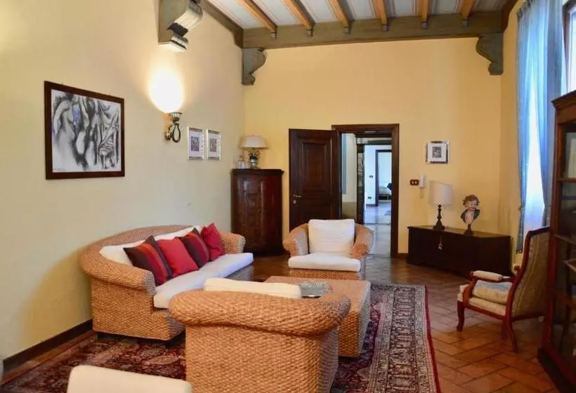 تختخواب و صبحانه Villa Griffoni Historic Residence