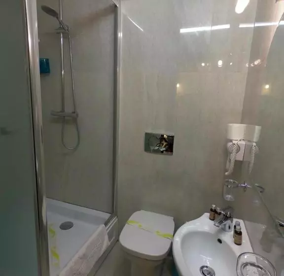 هتل Casa Bucovineana