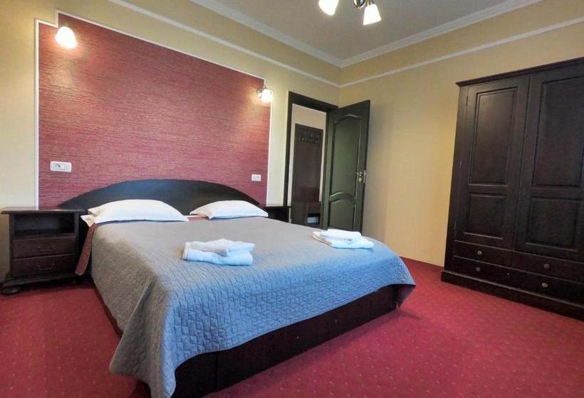 فندق Casa Bucovineana