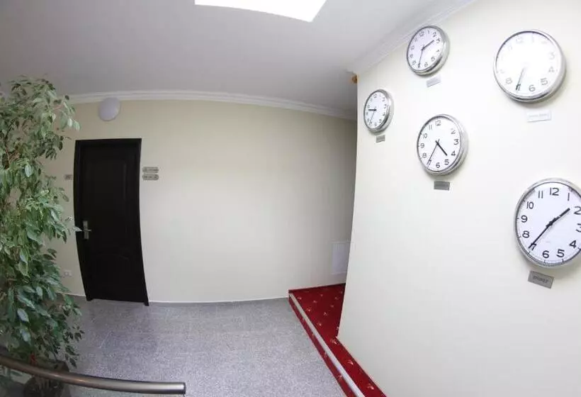 هتل Casa Bucovineana