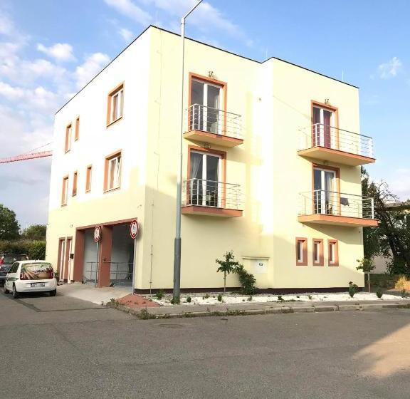 پانسیون Fresh House