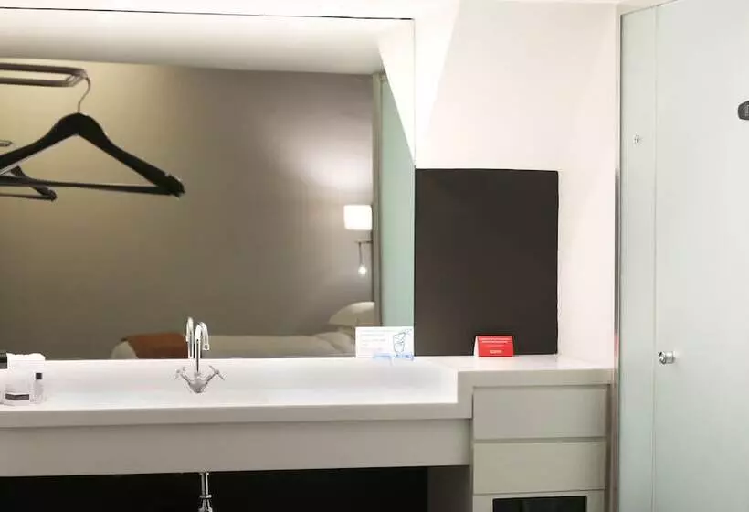 Onomo Hotel Waterfront