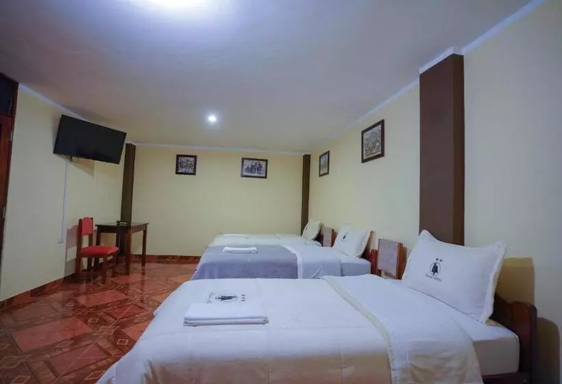 ユースホステル Anita Hostal