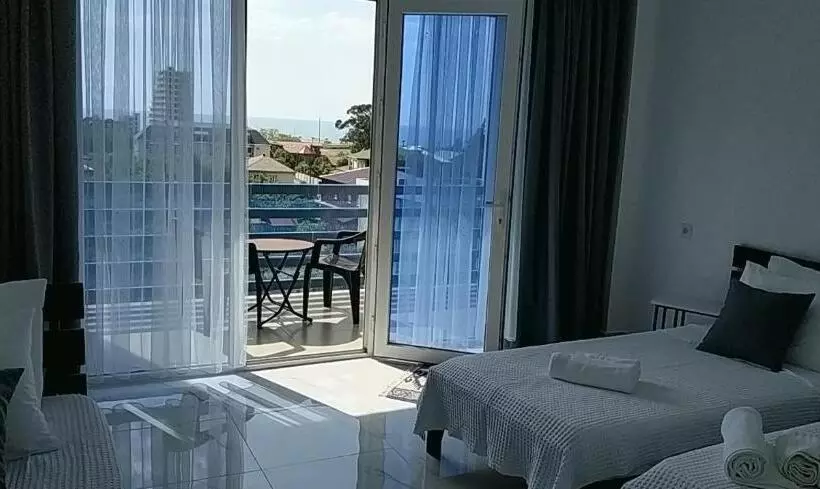 هتل Kolkhi