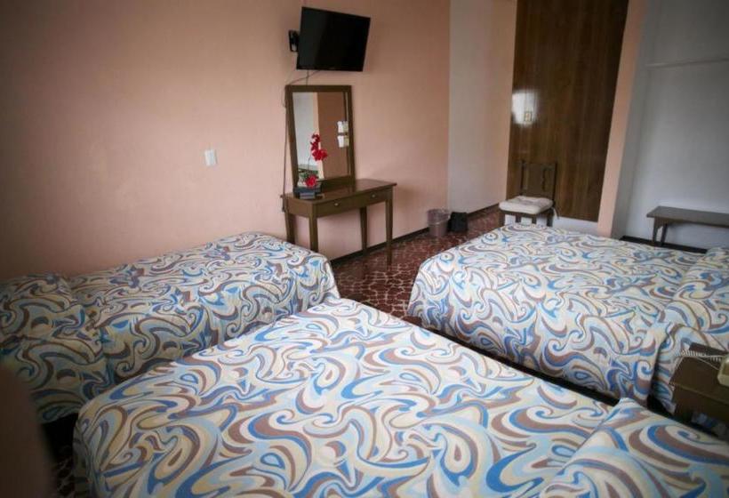 Отель Maria De Lourdes