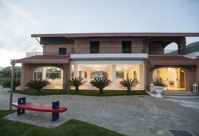 בית מלון כפרי Masseria Nobile Relais