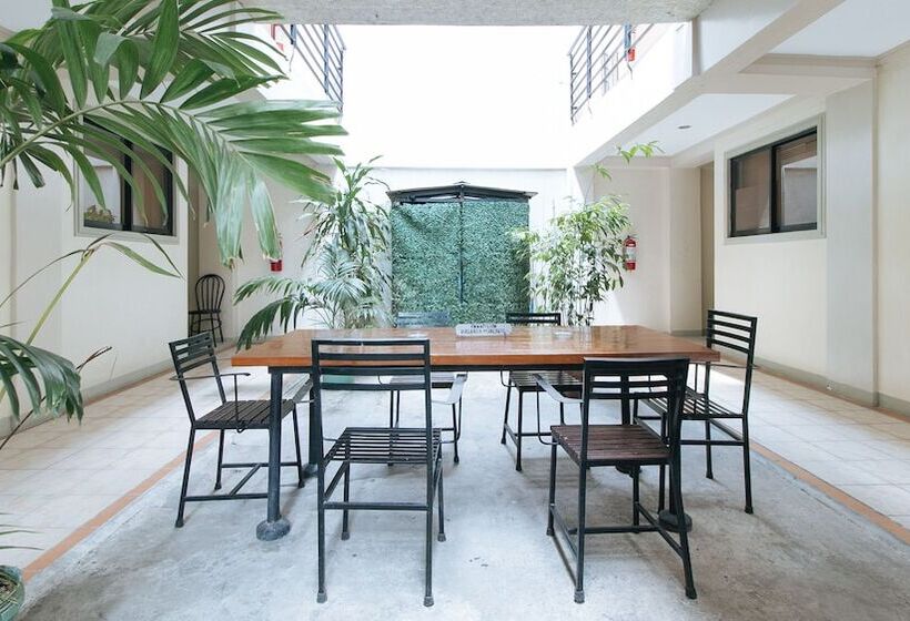 فندق Reddoorz Near Pasay Taft