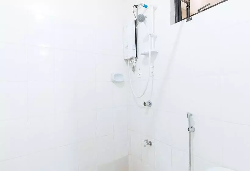 Hotelli Reddoorz Near Pasay Taft