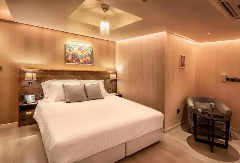 پانسیون Amina Residency