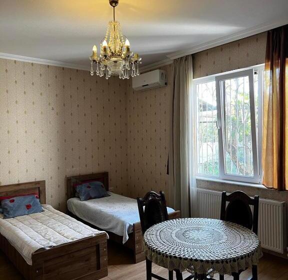 پانسیون Papazo