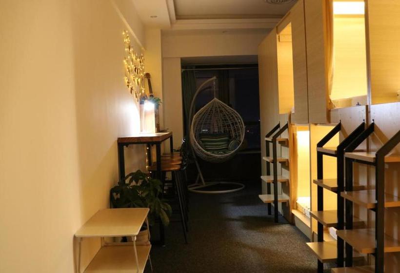 Star Moon Capsule Hostel