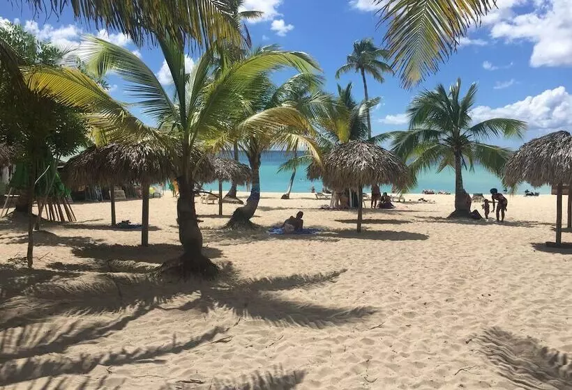 هتل Boutique Caribbean Revelation