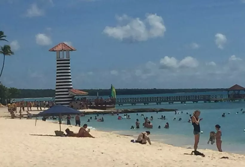 هتل Boutique Caribbean Revelation