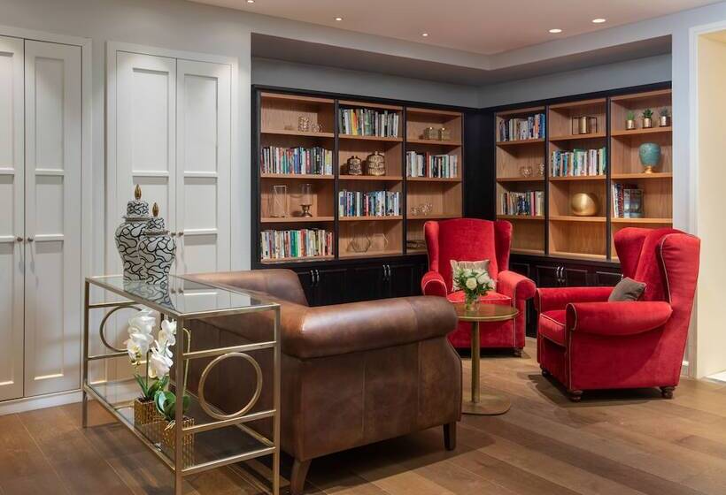 Hotel Edmond Rosh Pina