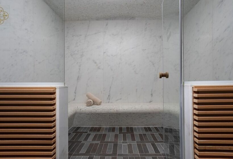 Hotel Edmond Rosh Pina