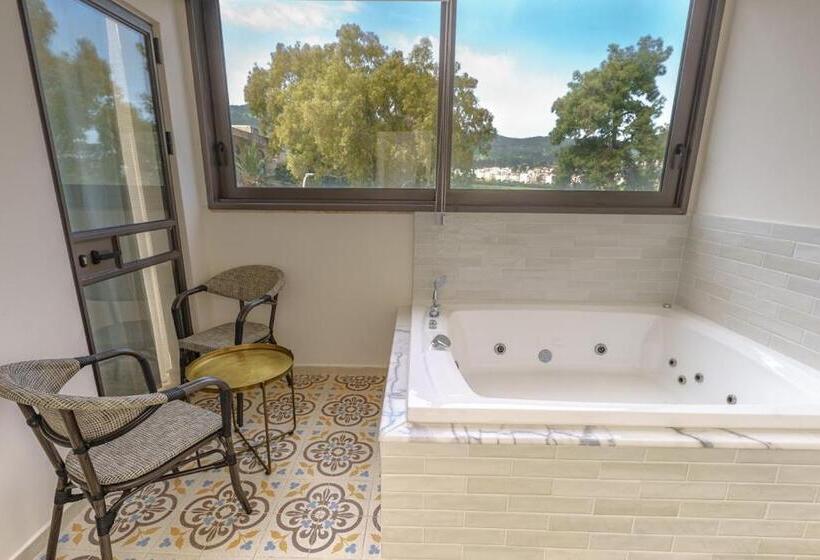 Hotel Edmond Rosh Pina