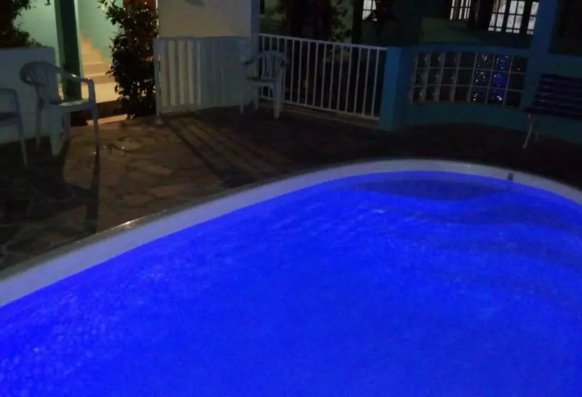 ペンション Atlântico