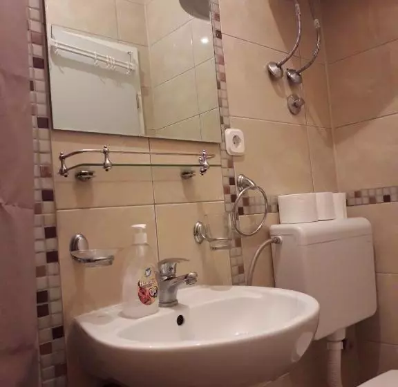 پانسیون Bochkar Guest House