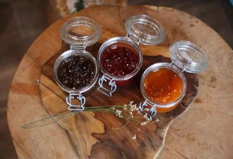 Majatalo Hostal Rural Can Pau