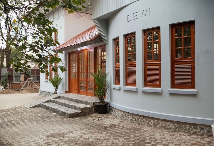 פנסיון Reddoorz Plus Near Pasundan University