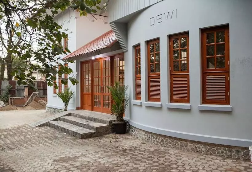 Majatalo Reddoorz Plus Near Pasundan University