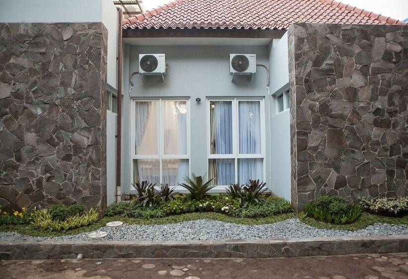 פנסיון Reddoorz Plus Near Pasundan University