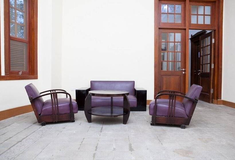 פנסיון Reddoorz Plus Near Pasundan University