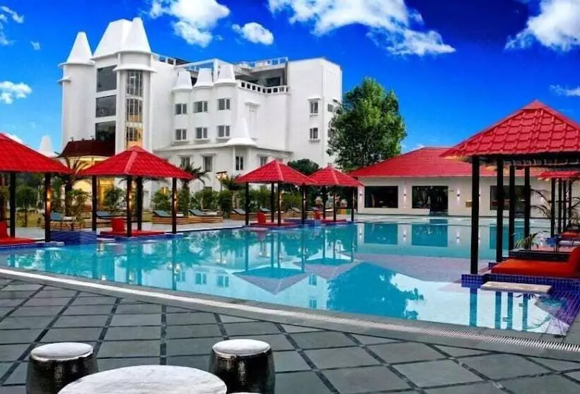 Tiaraa Hotels & Resorts