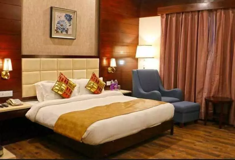 Tiaraa Hotels & Resorts