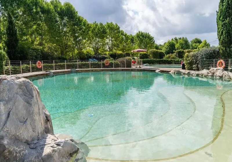 ホテル Hotiday Lodge Viareggio