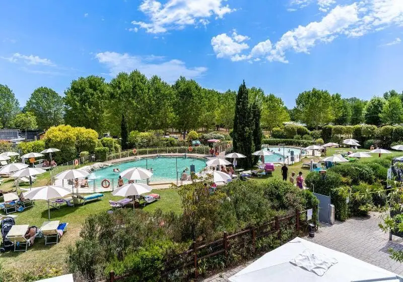 ホテル Hotiday Lodge Viareggio