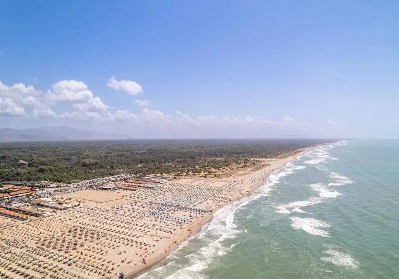 ホテル Hotiday Lodge Viareggio