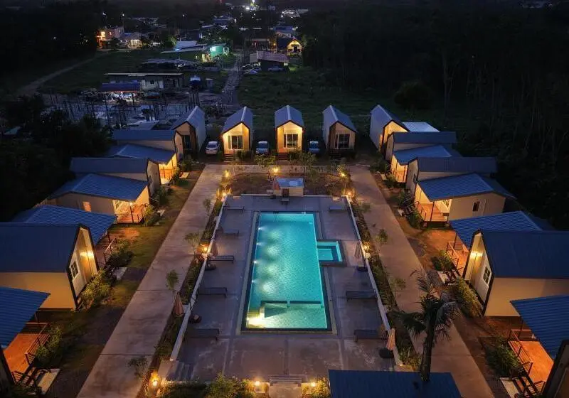ホテル Nararin Family House