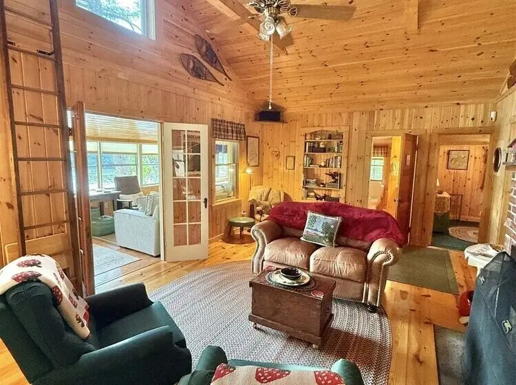 Camp Marion Limit 6 2 Bedroom Cottage