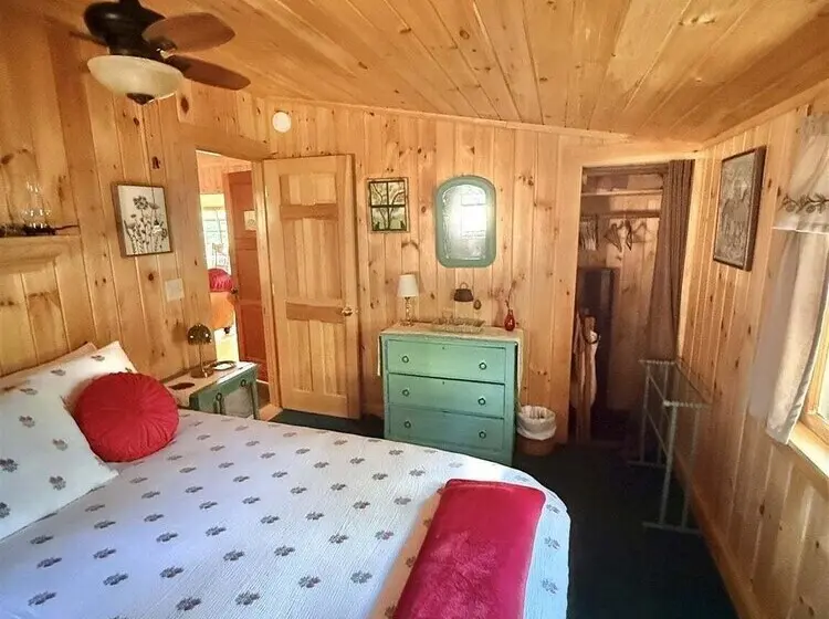Camp Marion Limit 6 2 Bedroom Cottage