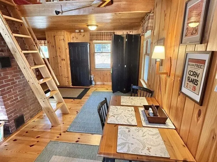 Camp Marion Limit 6 2 Bedroom Cottage