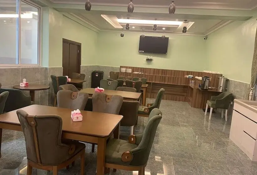 هتل Dorwaila Inn & Suites