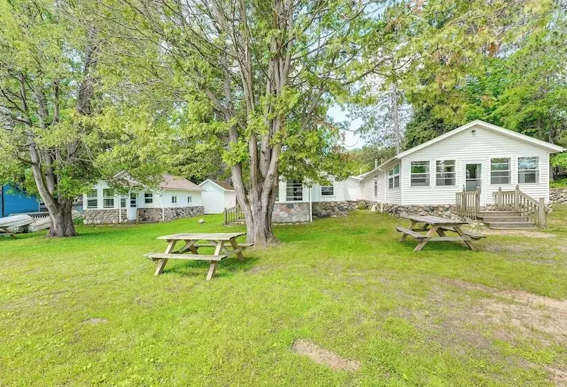 Swim, Boat, Fish On Site: Quaint Bass Lake Cabin!