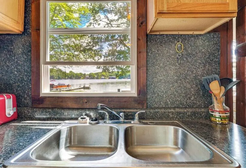 Swim, Boat, Fish On Site: Quaint Bass Lake Cabin!