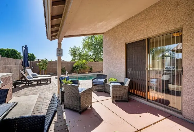 2 Mi To Surprise Stadium! Dog Friendly Home, Pool