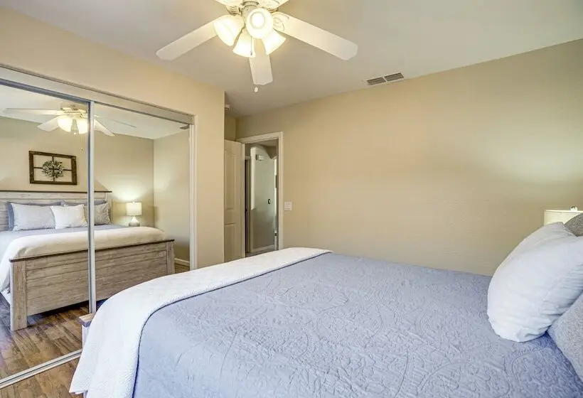 2 Mi To Surprise Stadium! Dog Friendly Home, Pool