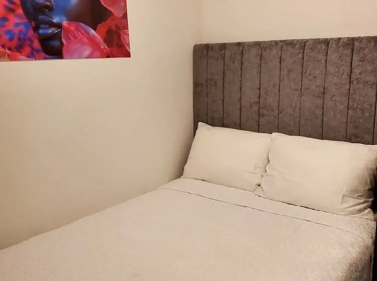 Barrio Inn Padre Mier Hostal & Suites